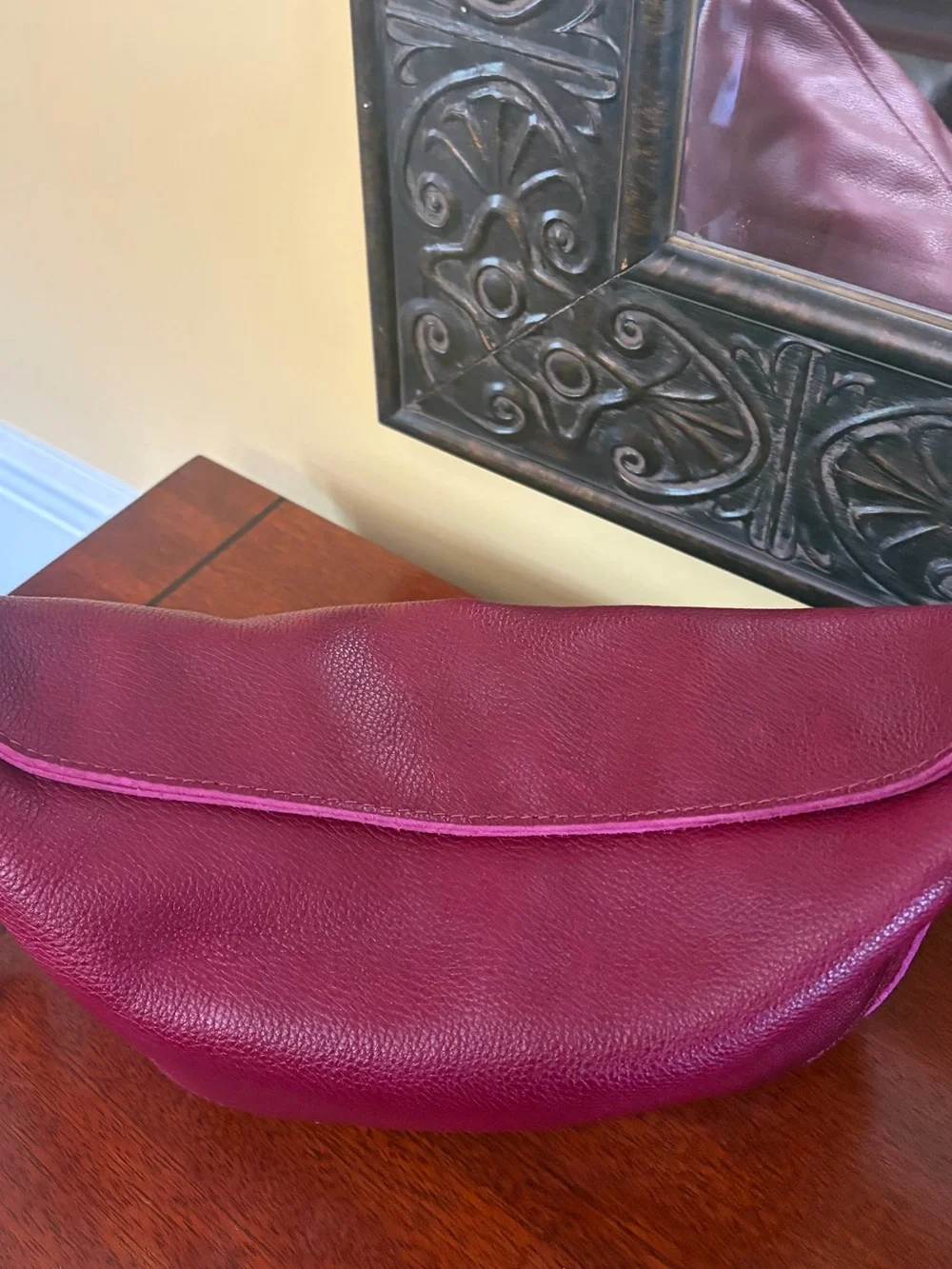 Portland Leather Large Koala Sling Bag Orchid